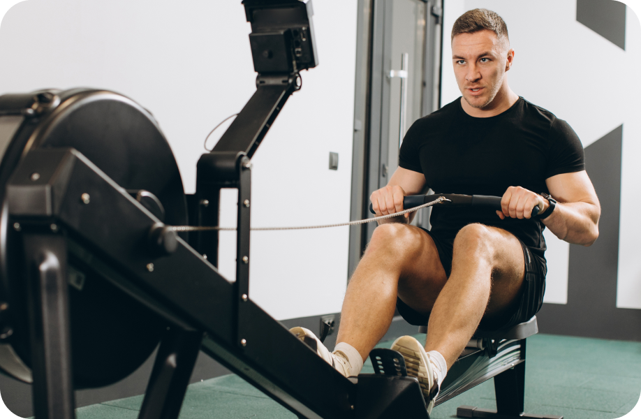 Программа тренировок с использованием тренажеров, с акцентом на «жимовые» движения